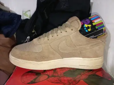 Zapatillas air force 1 Parachute Beige con gamuza - miniatura 2