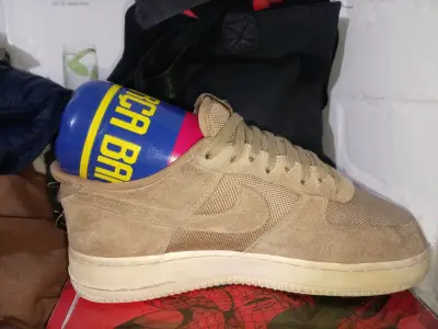Zapatillas air force 1 Parachute Beige con gamuza - miniatura 4