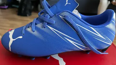 Zapatos fútbol n•37 - miniatura 1