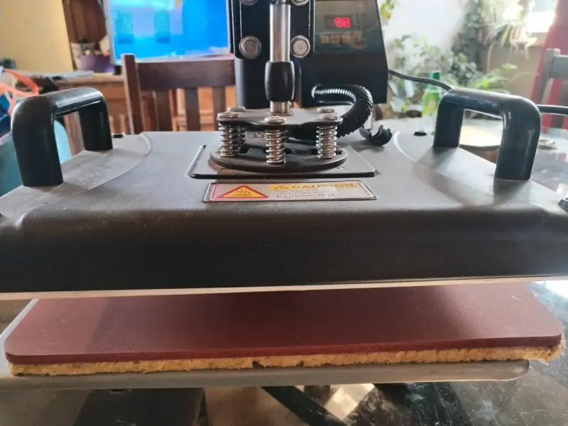 Prensa térmica para estampados - 1