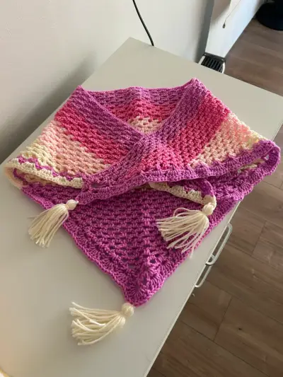 Poncho tejido morado y azul - miniatura 2