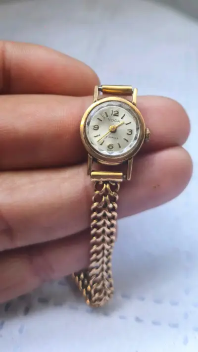 Reloj mujer de oro 18k - miniatura 1