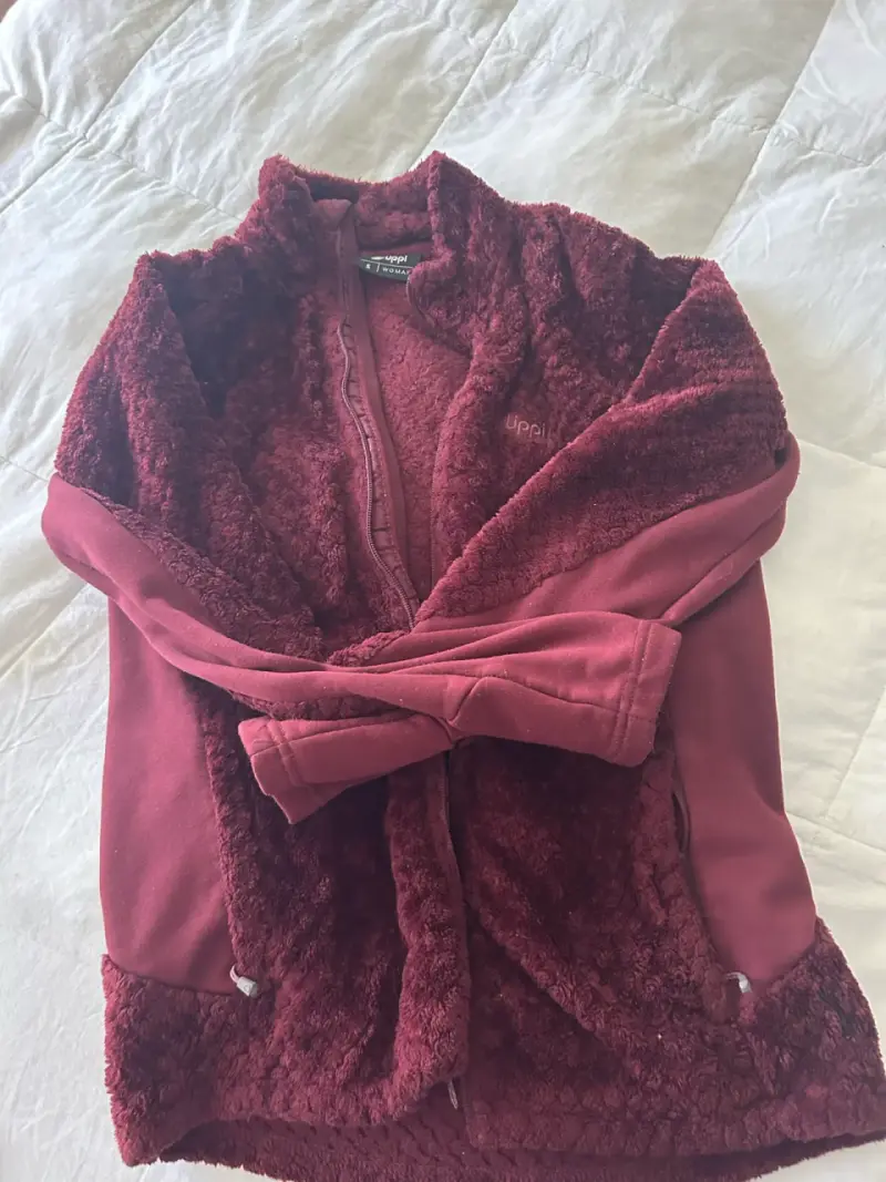 Chaqueta polar burdeo talla s