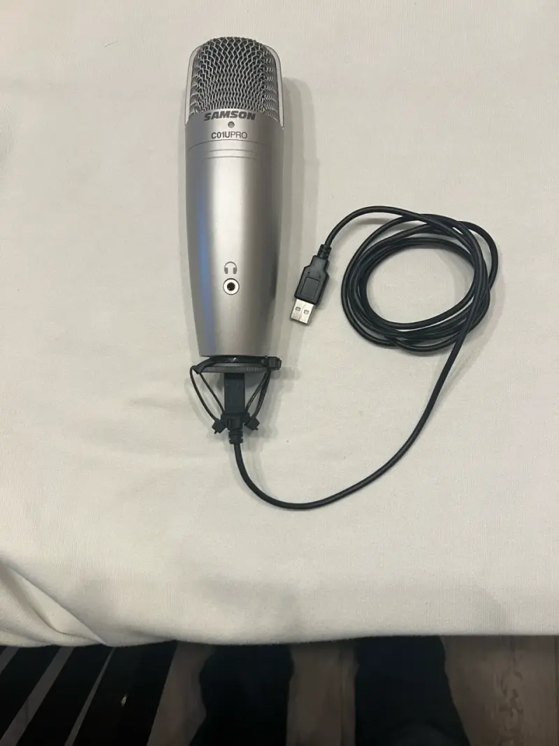 Micrófono USB Samson C01U Pro - 1