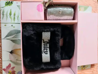 Set de bolsos Juicy Couture - miniatura 1