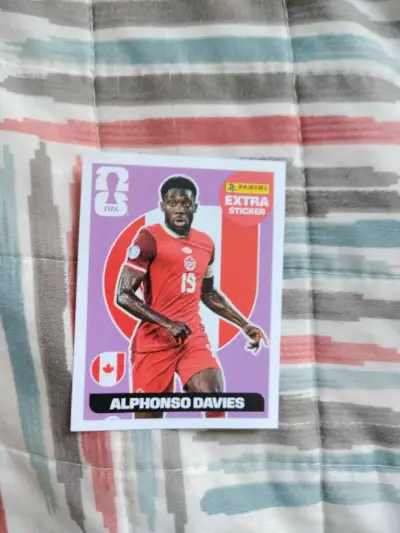 Lámina FIFA Alphonso Davies - miniatura 1