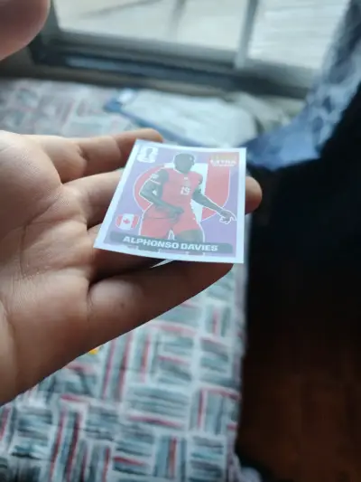 Lámina FIFA Alphonso Davies - miniatura 3