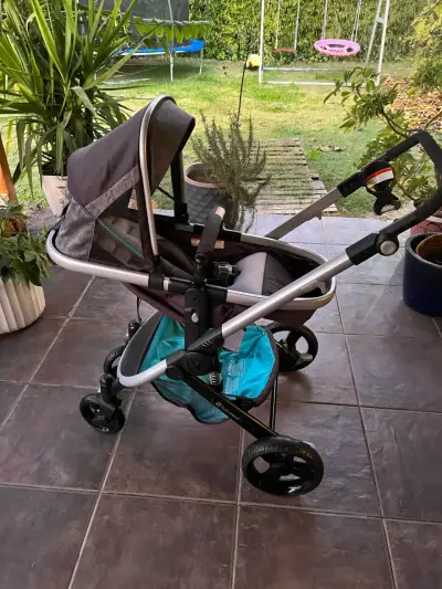 Coche de bebé con silla nido - miniatura 4