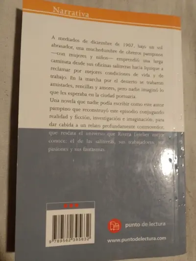 Libro 'Santa María de las flores negras' - miniatura 2