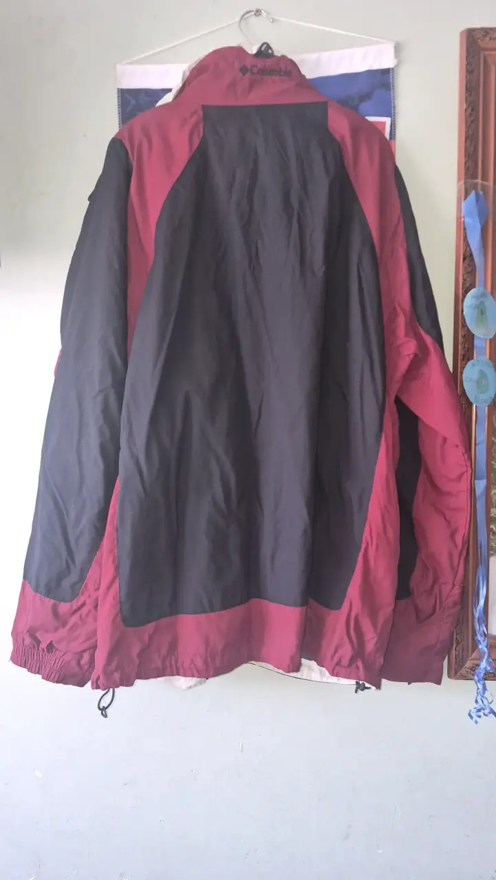 Chaqueta Columbia negra y burdeos - 6