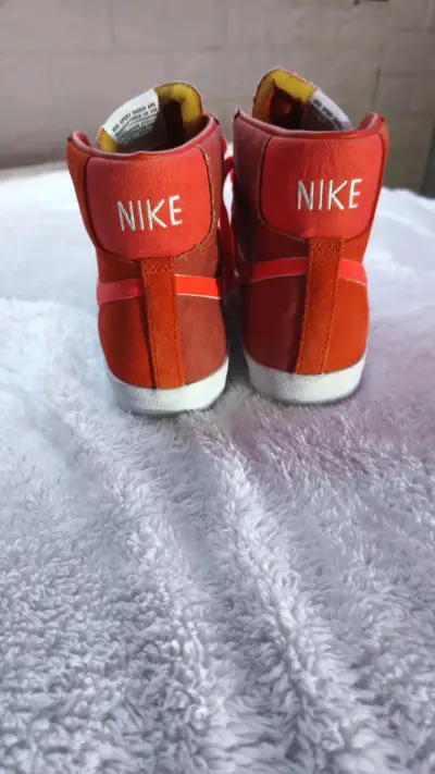 Zapatillas rojas Nike blazer N°41 - miniatura 3