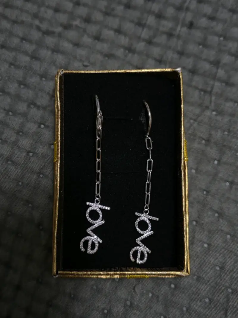 Aros plata colgantes 'Love' brillantes