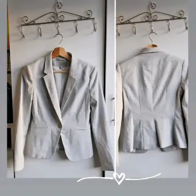 Chaqueta marrón con cuello de lana - miniatura 2