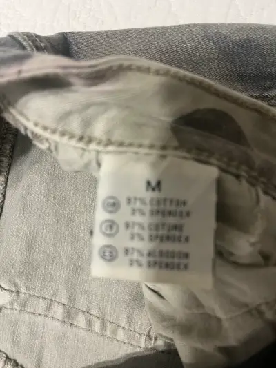 Pantalones camuflados para mujer - miniatura 2