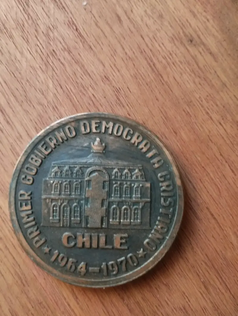 Medalla Gobierno Chile 1964-1970 - 1