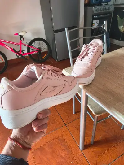 Zapatillas Fila rosas de mujer - miniatura 3