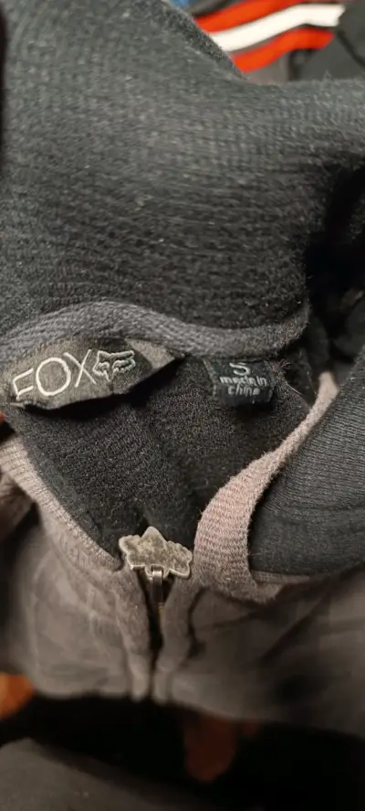 Polerón Fox gris - miniatura 4