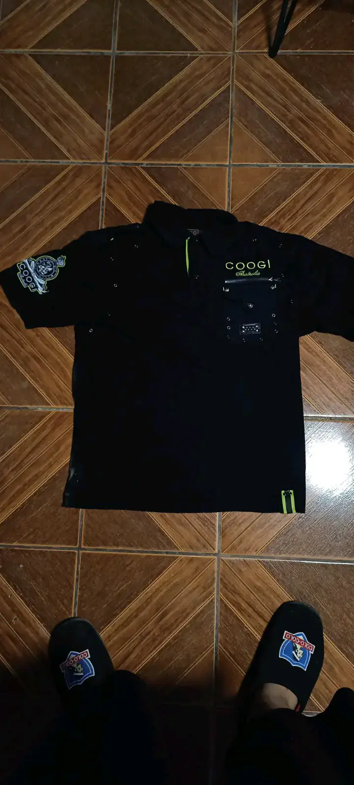 Polera negra Coogi - 1