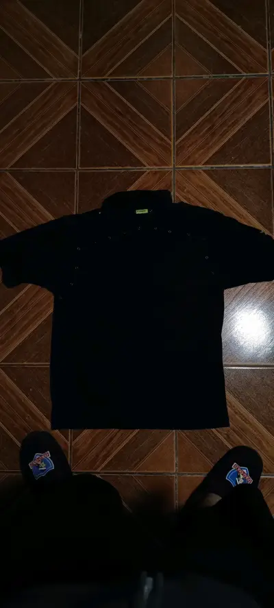 Polera negra Coogi - miniatura 2