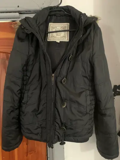 Parka negra acolchada - miniatura 1