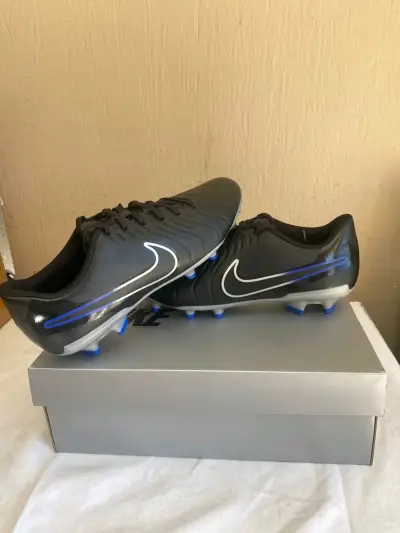 Botines de fútbol negros Nike - miniatura 2
