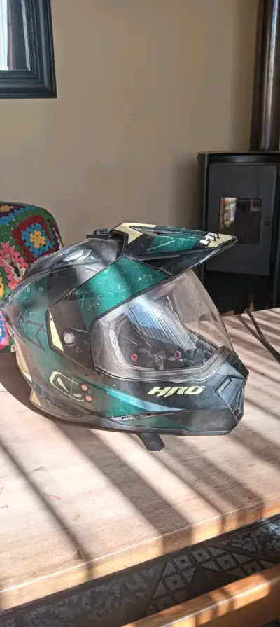 Casco de motocicleta verde - miniatura 2