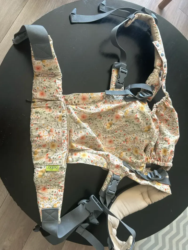 Portabebés floral ajustable - 1