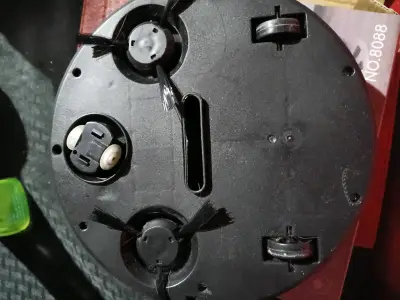 Robot aspirador Tasbel automático - miniatura 3