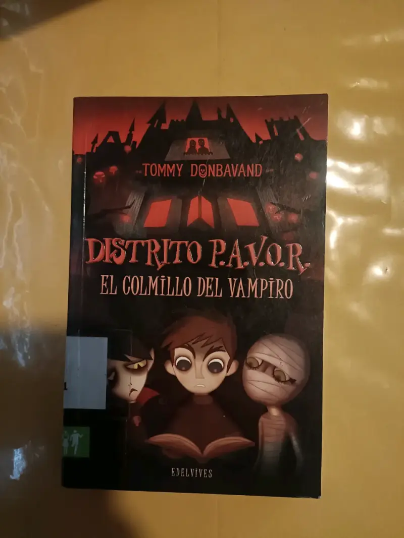 Libro Futurismo de Taschen - 2