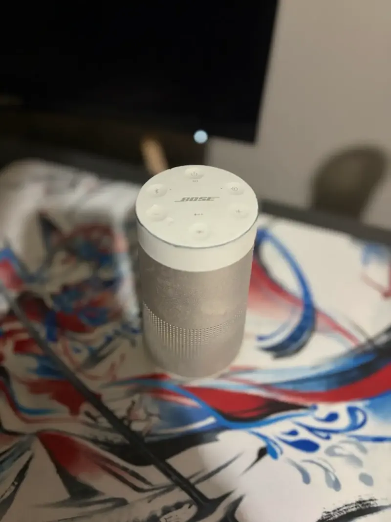 Parlante portátil Bose revolve soundlink ll