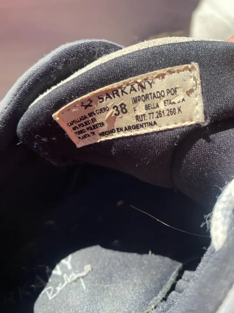 Zapatillas deportivas grises usadas - 4