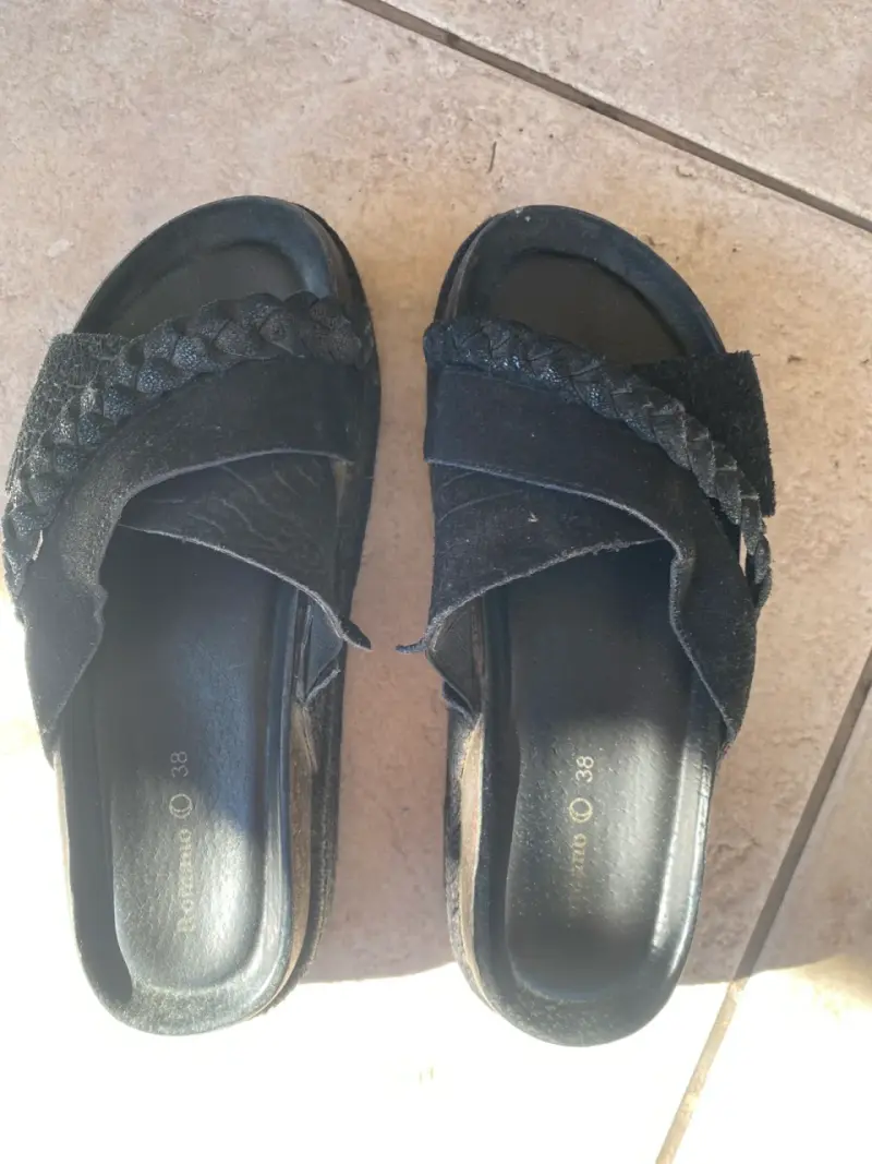 Sandalias negras talla 38 - 1