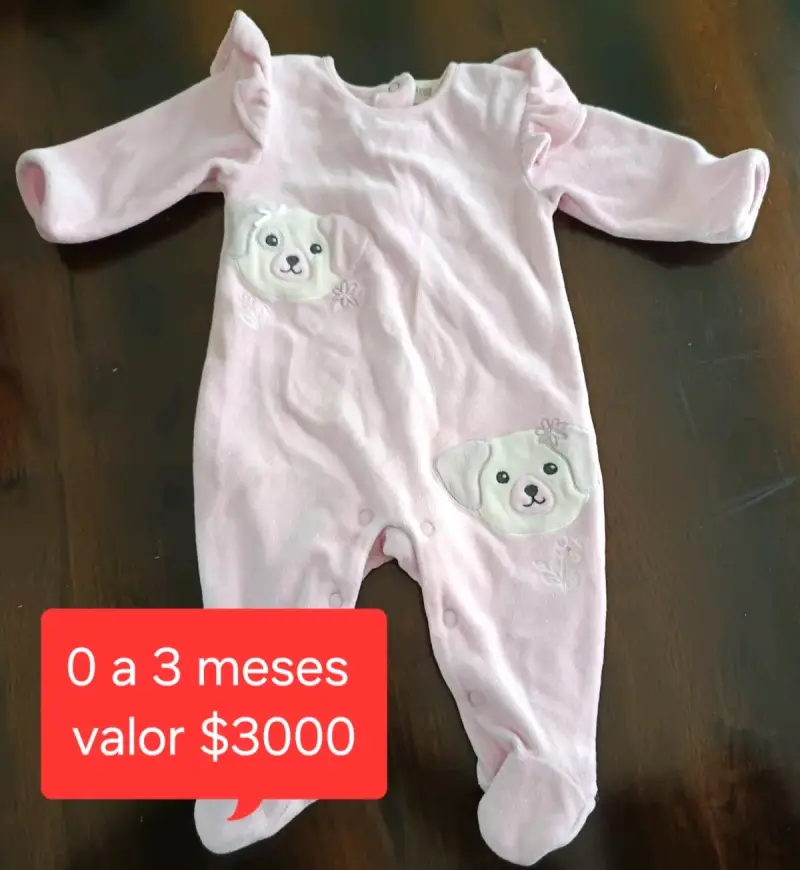 Pijama rosado para bebé