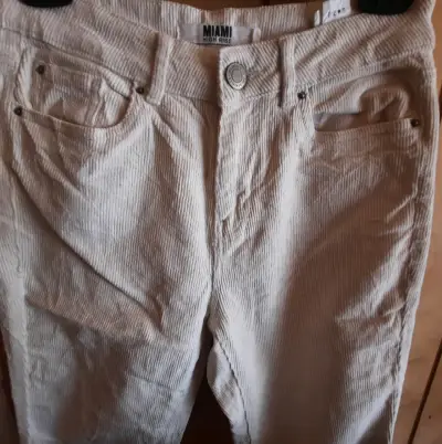 Pantalones beige de pana - miniatura 2