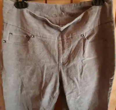 Pantalones grises casuales - miniatura 2
