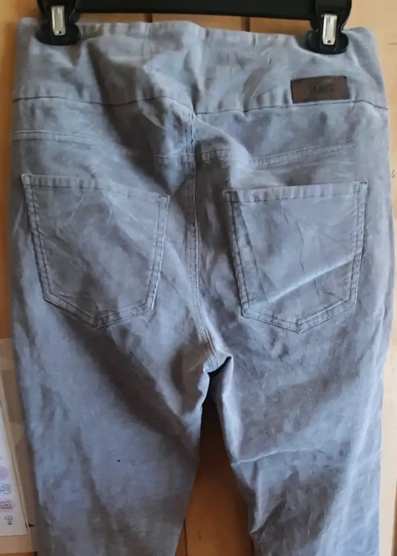 Pantalones grises casuales - 3