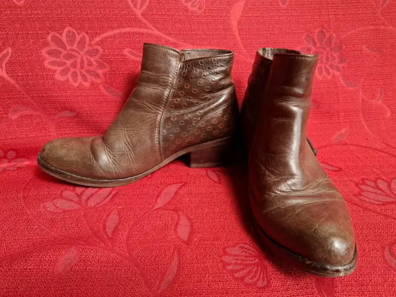 Botines de cuero marrón de mujer - 1