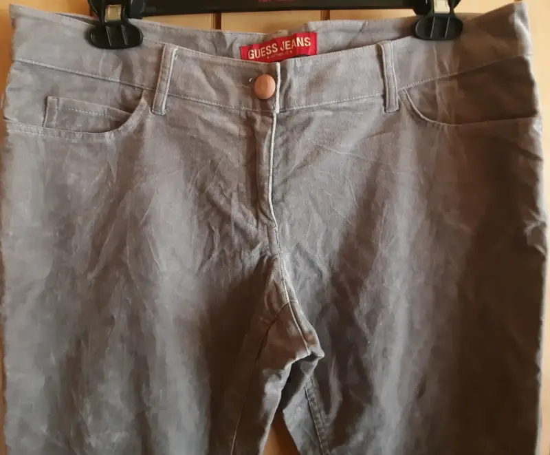 Pantalones Guess Jeans grises - 2