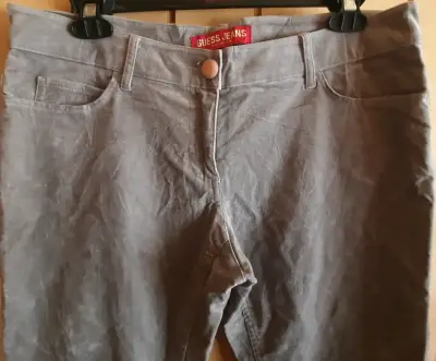 Pantalones Guess Jeans grises - miniatura 2
