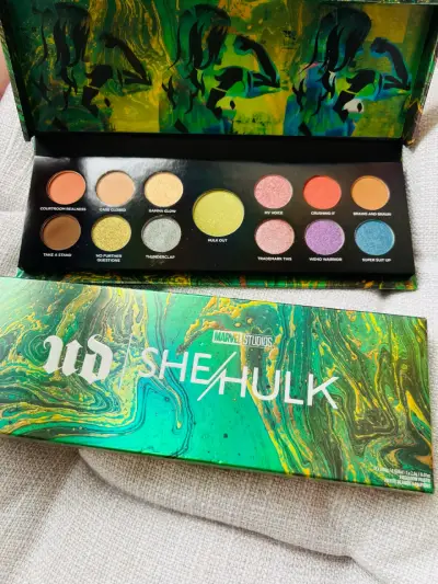 Paleta de sombras Urban Decay - miniatura 2