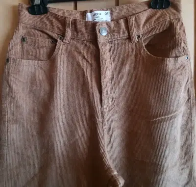 Pantalón de pana marrón - miniatura 2