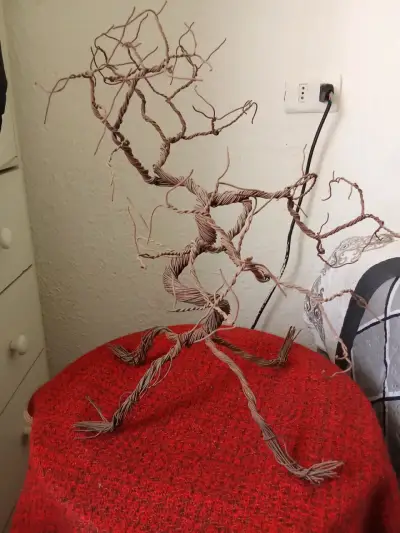 Árbol decorativo de alambre - miniatura 3