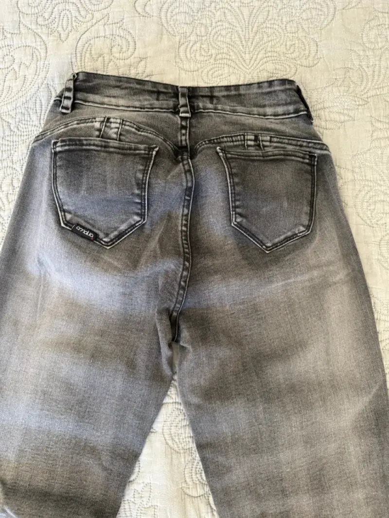Jeans colombianos Amalia acampanados grises - 3