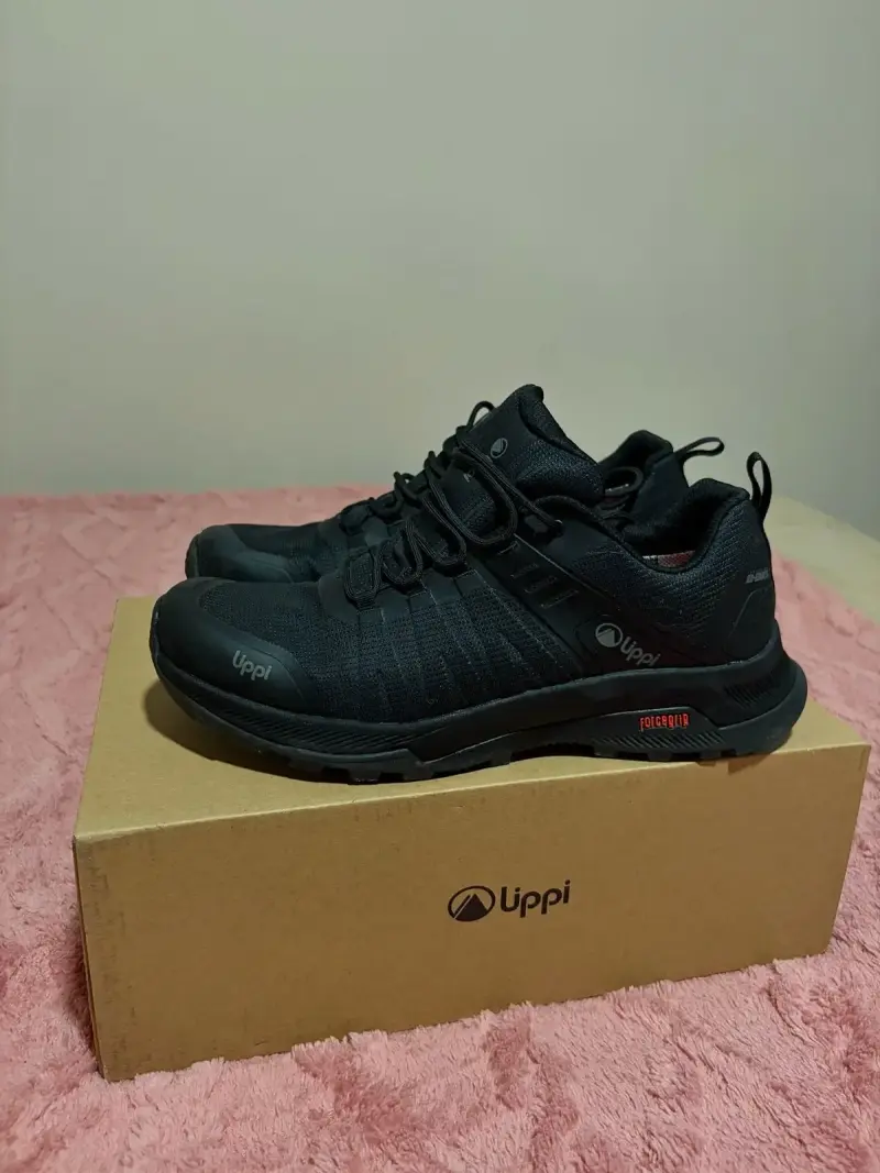 Zapatillas deportivas negras Uppii - 1