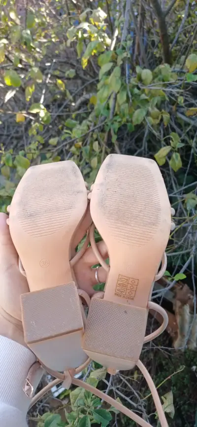 Sandalias GOTTA originales taco alto - miniatura 3