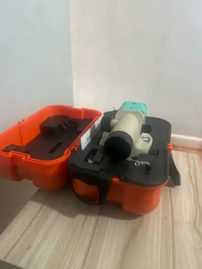 Nivel topográfico con estuche - miniatura 1