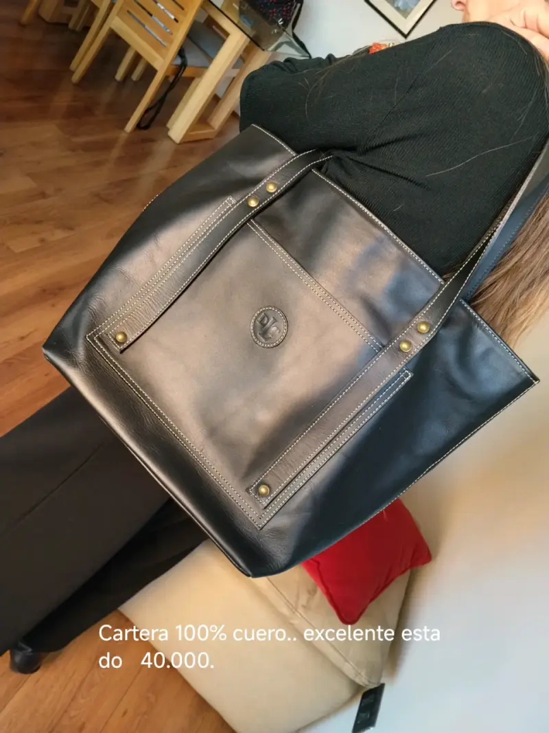Cartera de cuero negro - 1