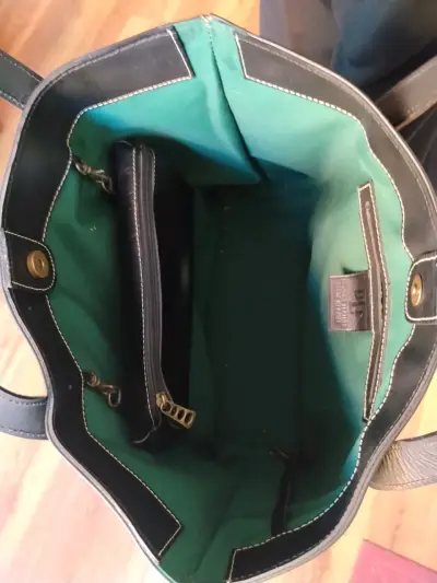 Cartera de cuero negro - miniatura 4