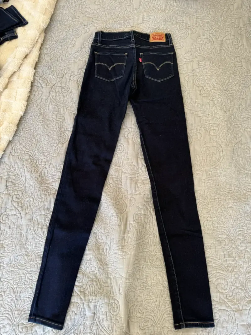 Jeans Levis pitillo azul oscuro - 2