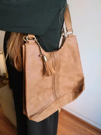 Cartera de hombro camel - miniatura 1